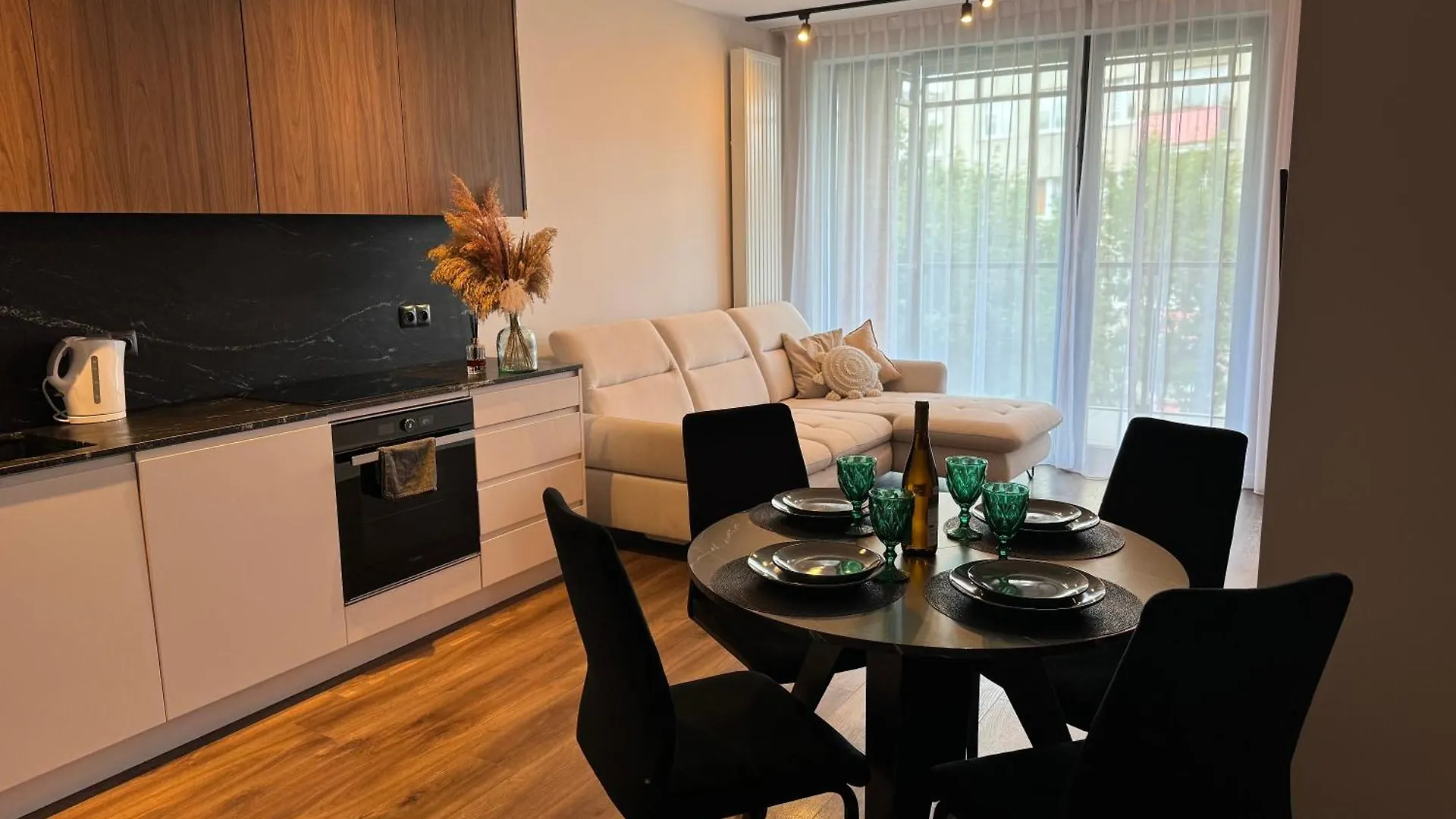 Apartmate- Scala Oldown Lakowa Apartments Гданьск